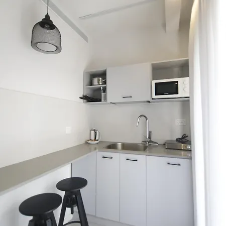 Stylish Modern Studios - Port & Beach Apartments, Haifa Exterior photo