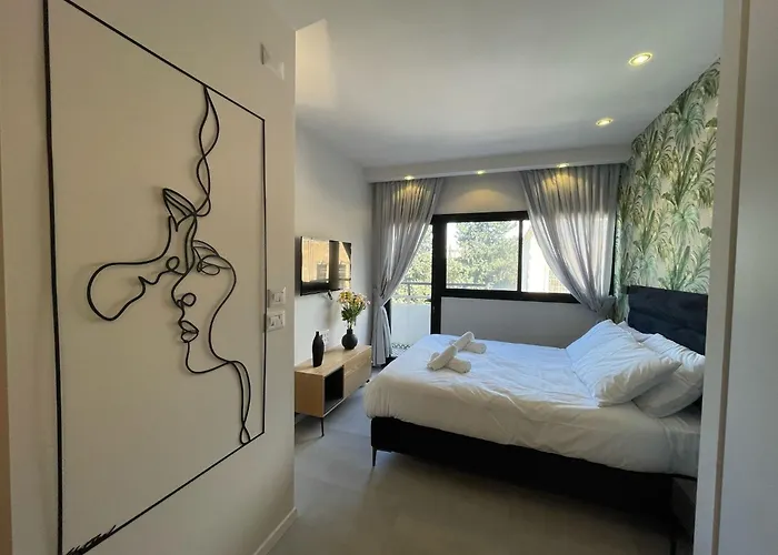 Stylish Modern Studios - Port & Beach Apartments, Haifa