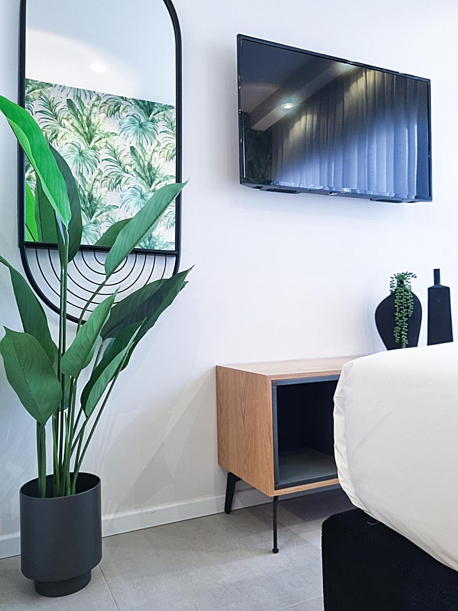 דירה Stylish Modern - Port & Apartments,