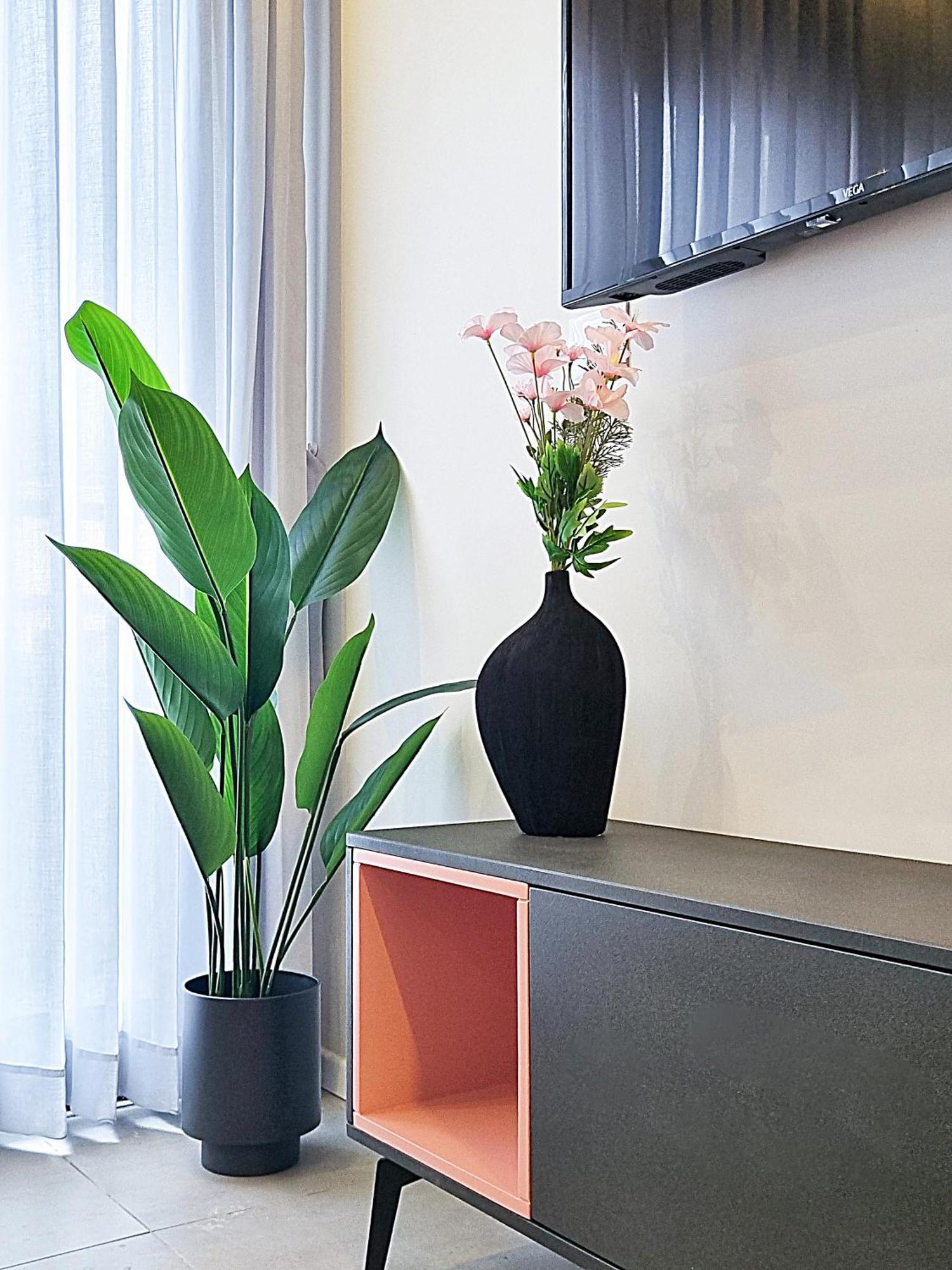 Stylish Modern - Port & Apartments, דירה חיפה