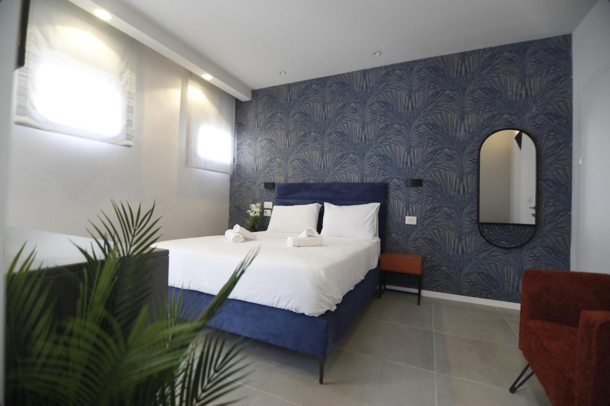 Stylish Modern - Port & Apartments, דירה חיפה
